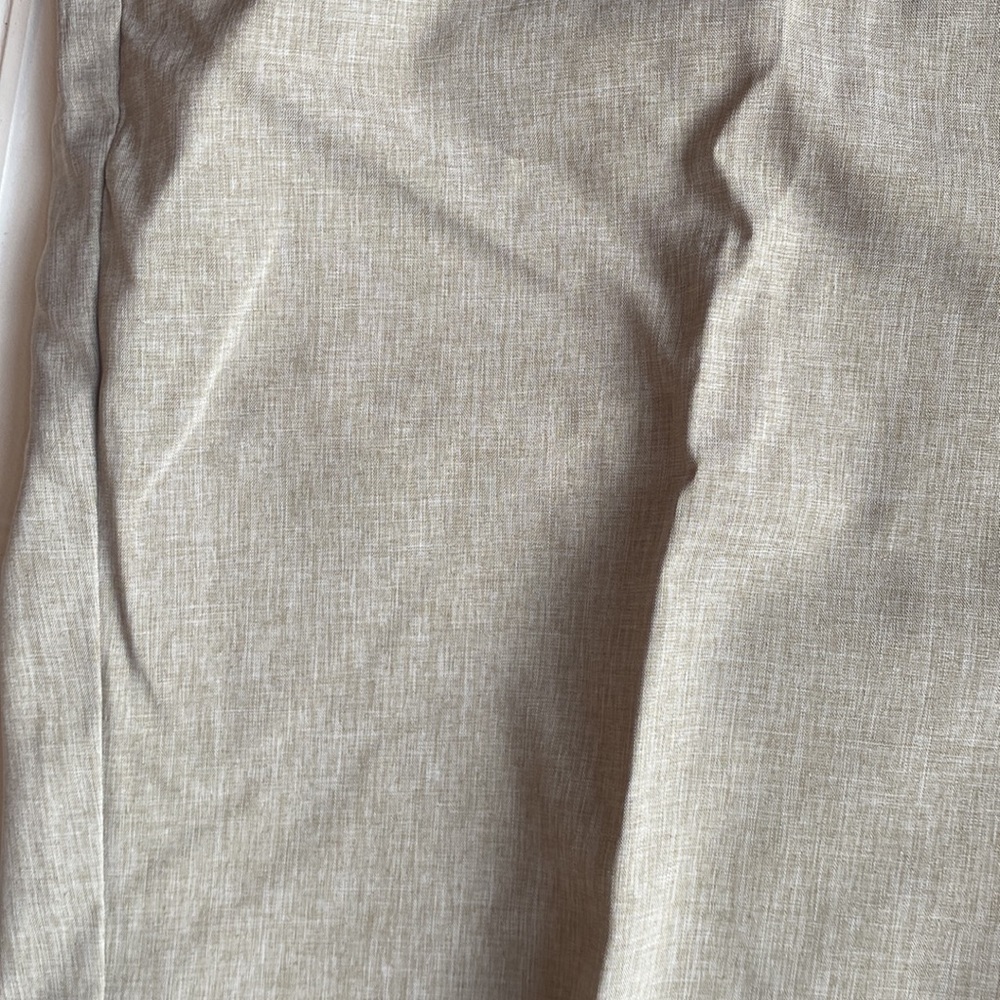 NWT PGA TOUR Men’s Golf Short Tan 36 Waist - Picture 3 of 6